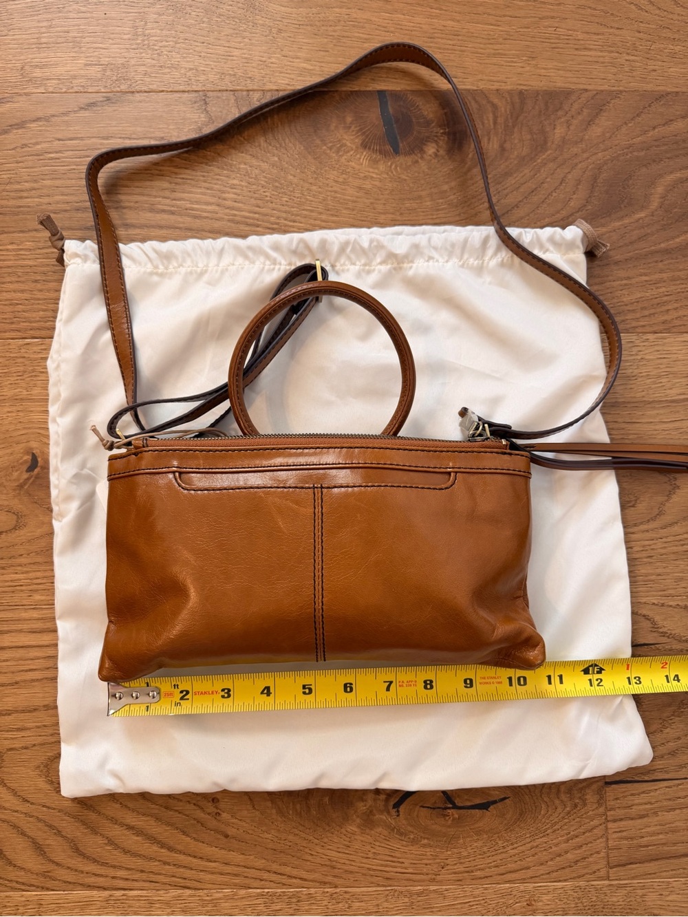 NWT HOBO Sable Cognac Leather Crossbody Bag